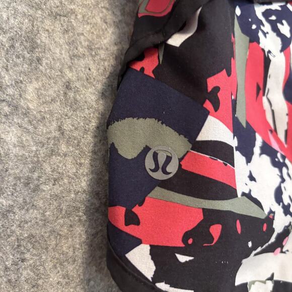 Lululemon Shorts Womens 6 Black Print Run Speed Shorts Pop Cut Boom Athletic - Picture 8 of 11